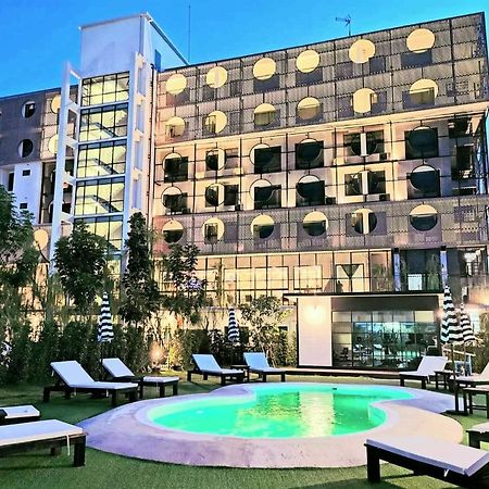 Hotel Fuse Rayong Bagian luar foto